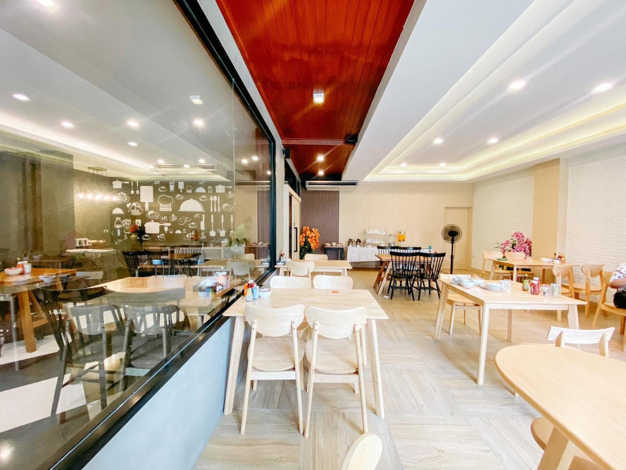Irin Beach Cha-am Exterior foto